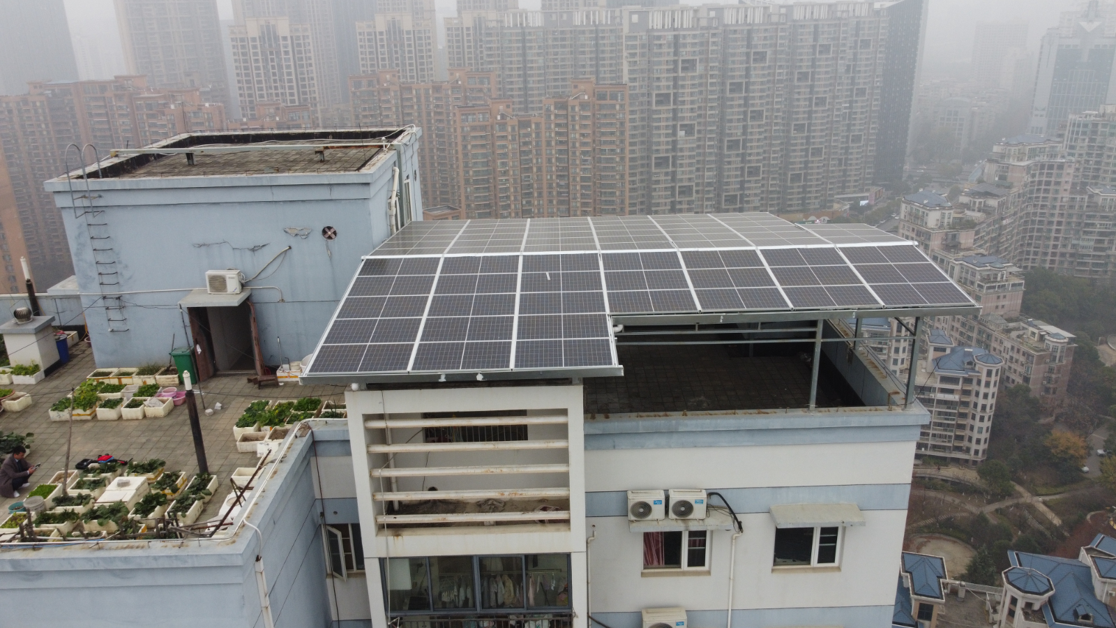 4月1日正式实施！住建部：新建建筑安装光伏 强制进行碳排放计算